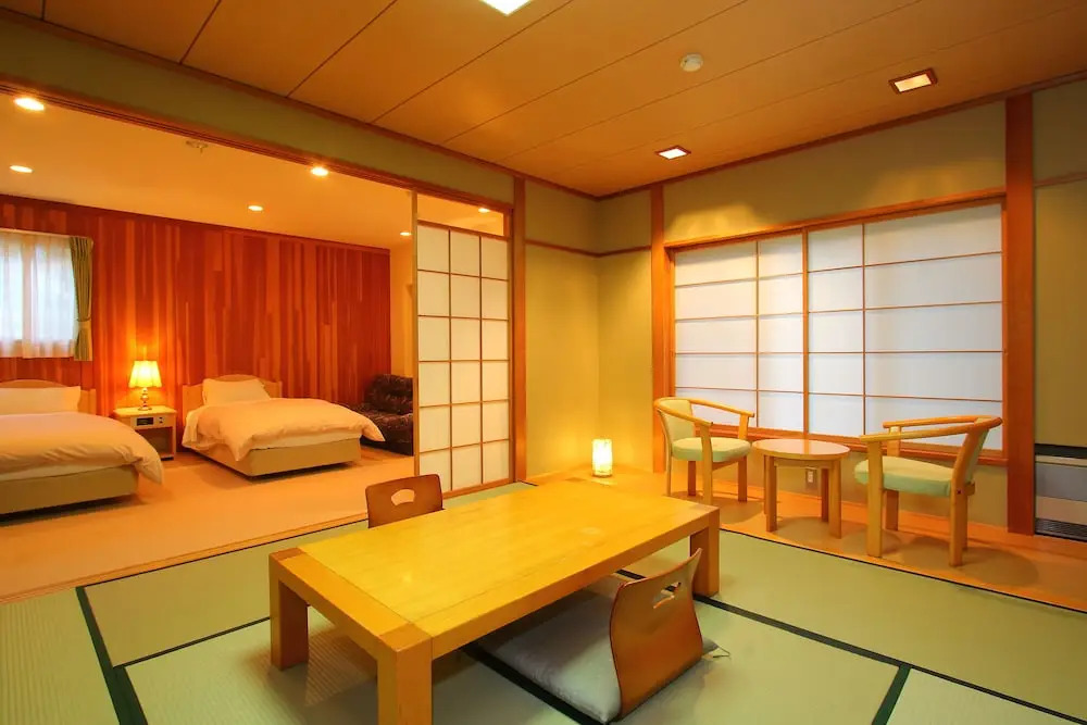 Hatago SAKURAYA