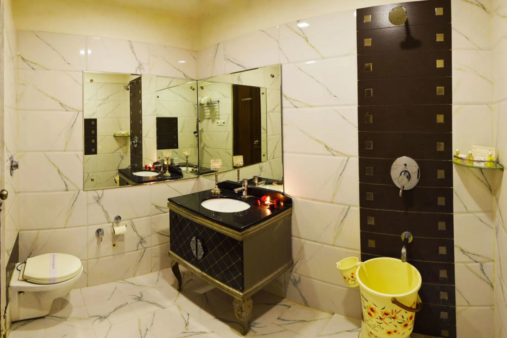 Hotel Puri Palace Amritsar