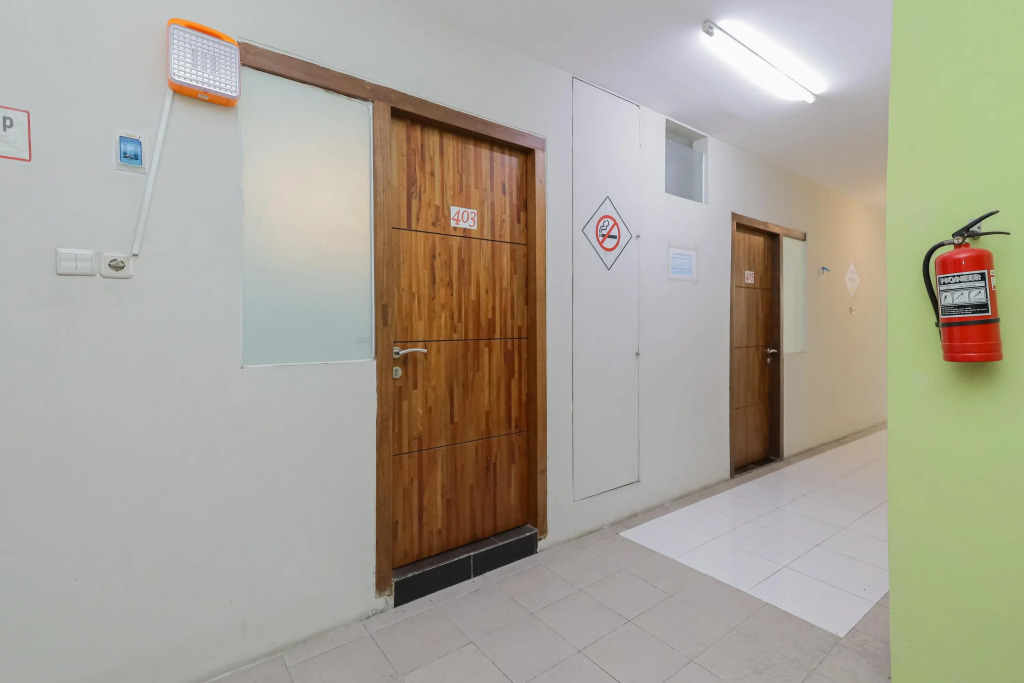 Urbanview Hotel K-15 Surabaya