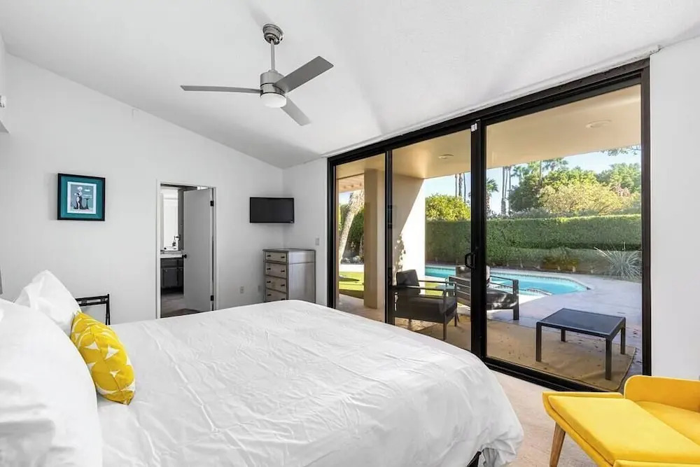 Sunset House