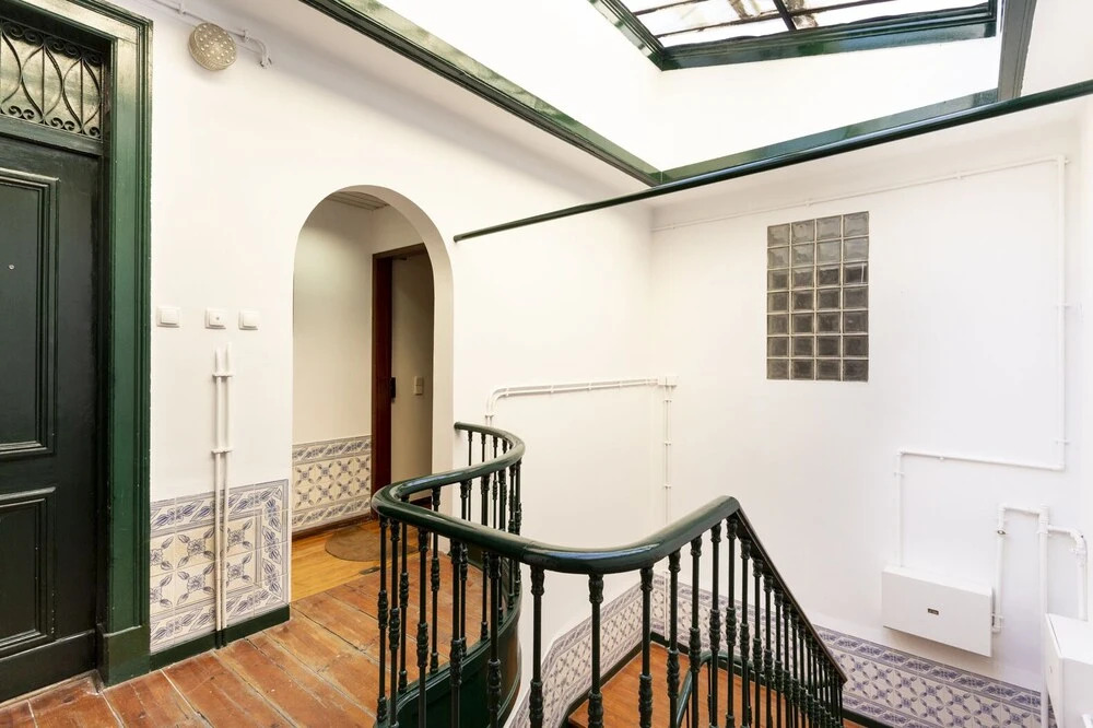 ALTIDO Classic 2BR Apt in Baixa w/balcony in Baixa, close by Rossio subway