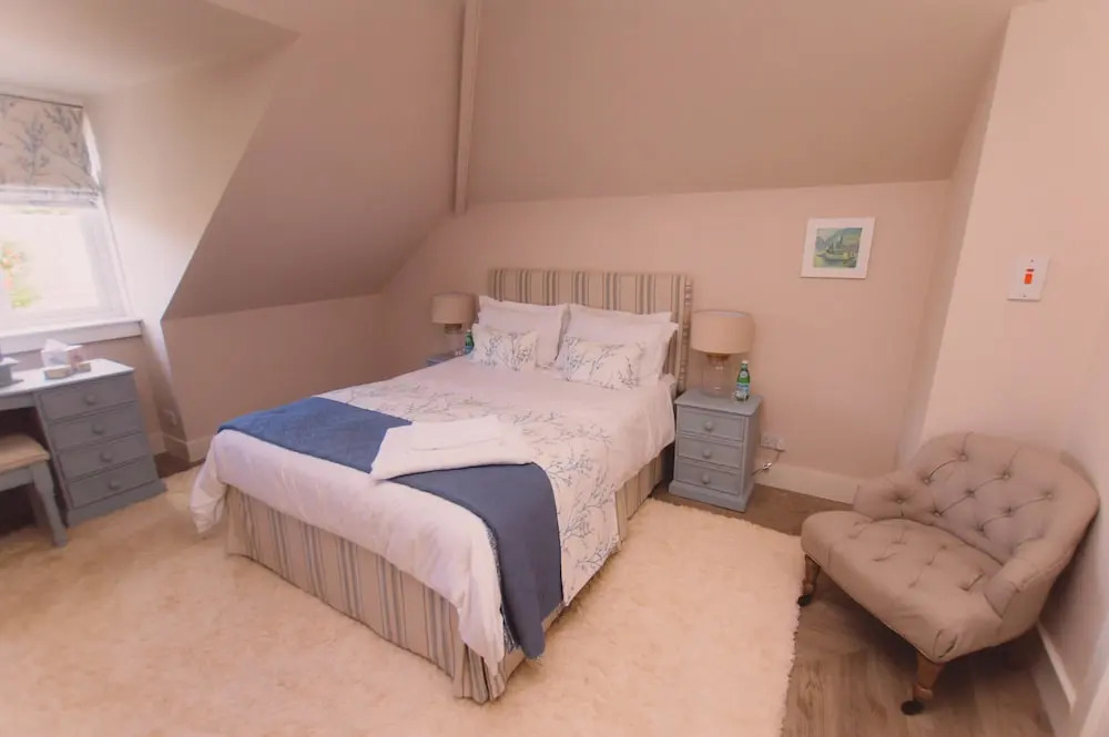 15 Alloway B&B