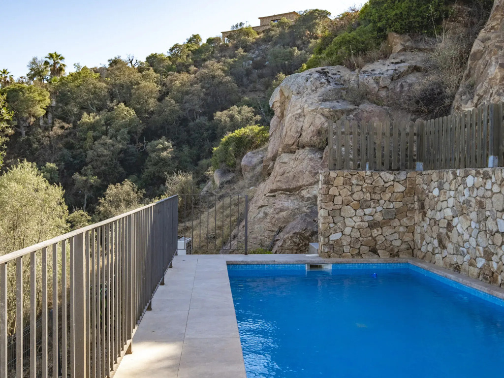 Beautiful Villa in Castell-Platja d'Aro with Pool, Sea Views