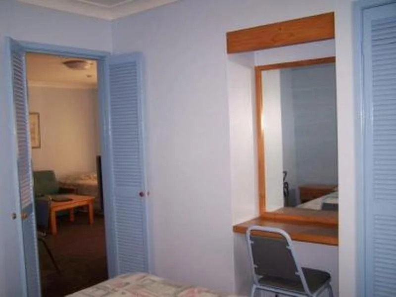 Bermuda Breezes Resort Motel