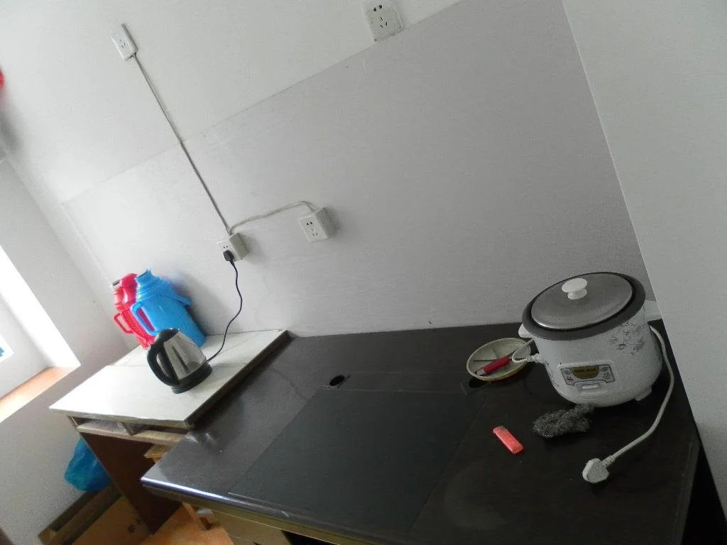 Mr. Chen's Self-Serve Family Inn