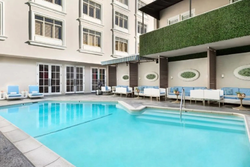 Mosaic Hotel Beverly Hills