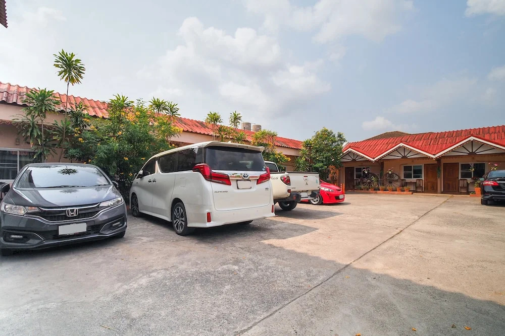 Samanmit Inn Hotel by Oyo Rooms