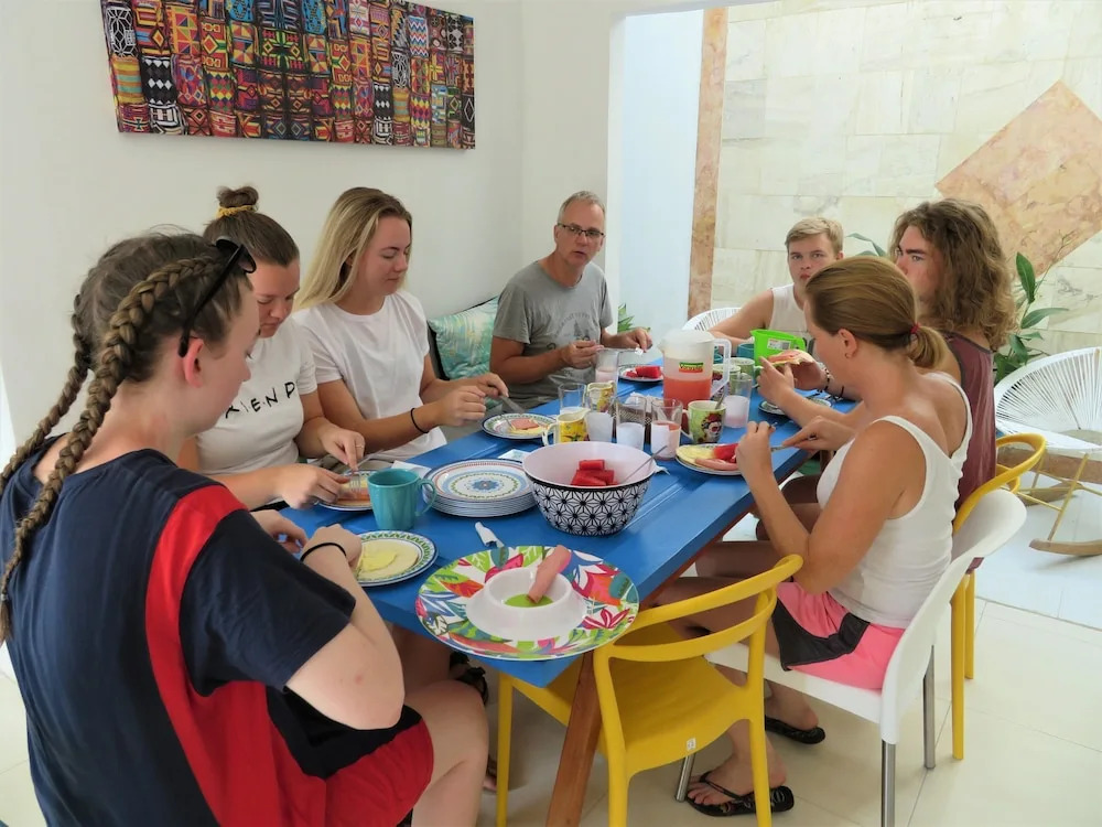 SAN JACINTO HOSTEL