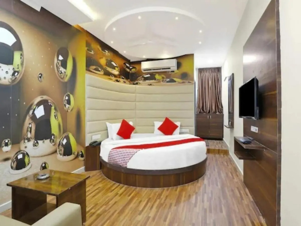 OYO Flagship 84101 Hotel Avens Inn