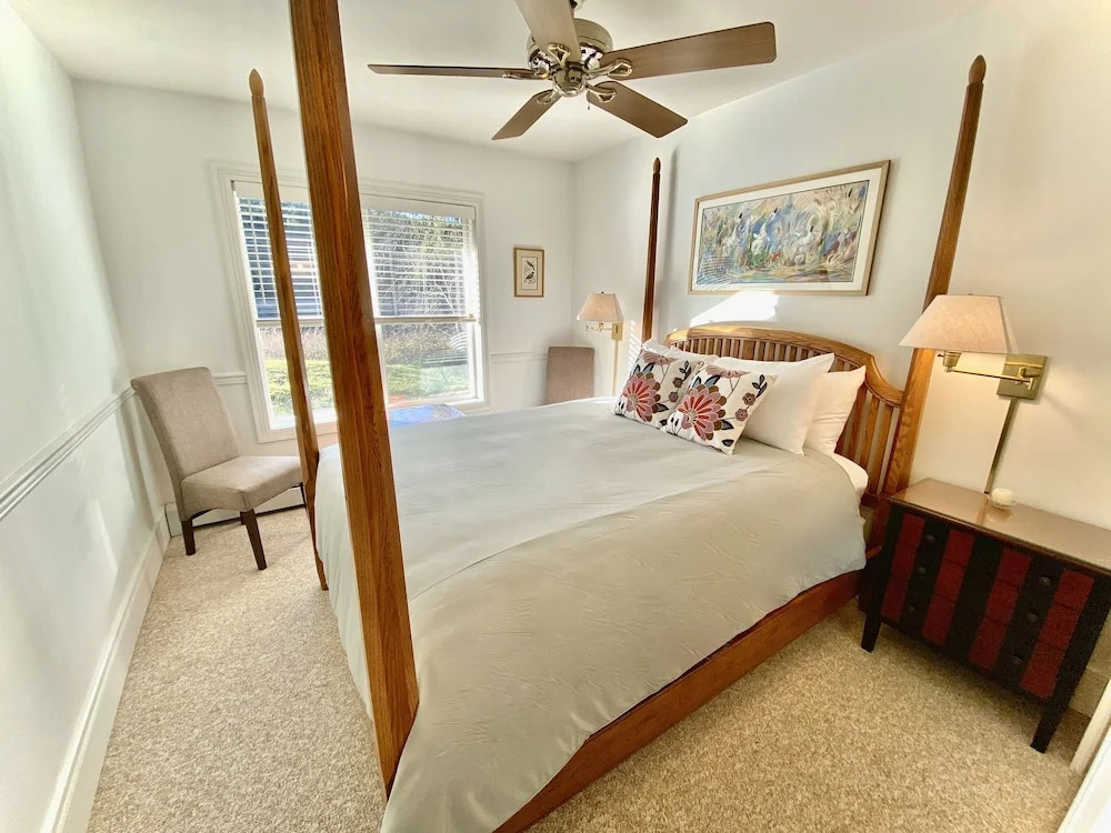 Otters Pond Bed and Breakfast