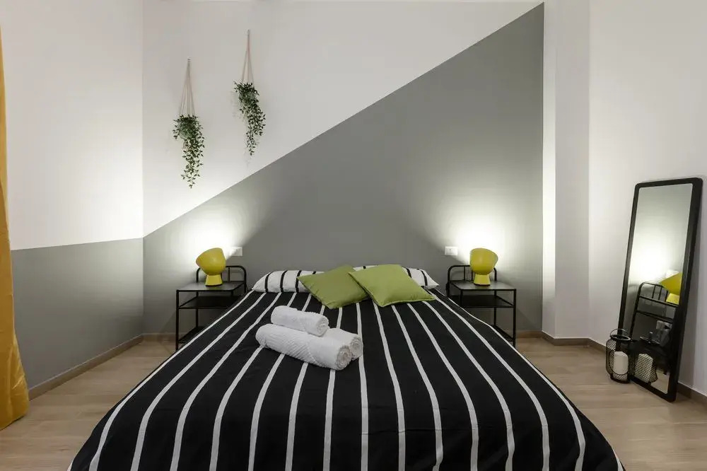 Target Apartments - Caterina Sforza