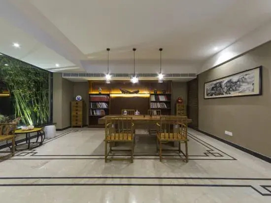 Egreen Yuyao Yaojiang Culture Theme Hotel