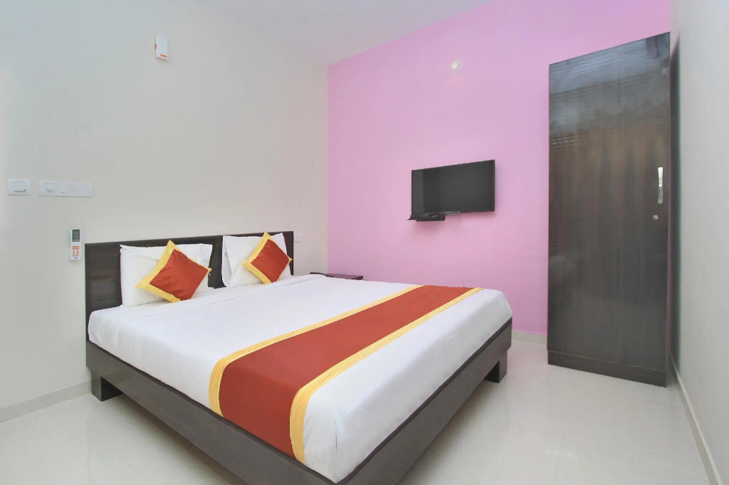 OYO 9419 Manu Residency