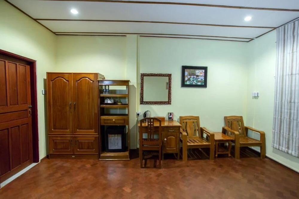 Royal GT Boutique Hotel
