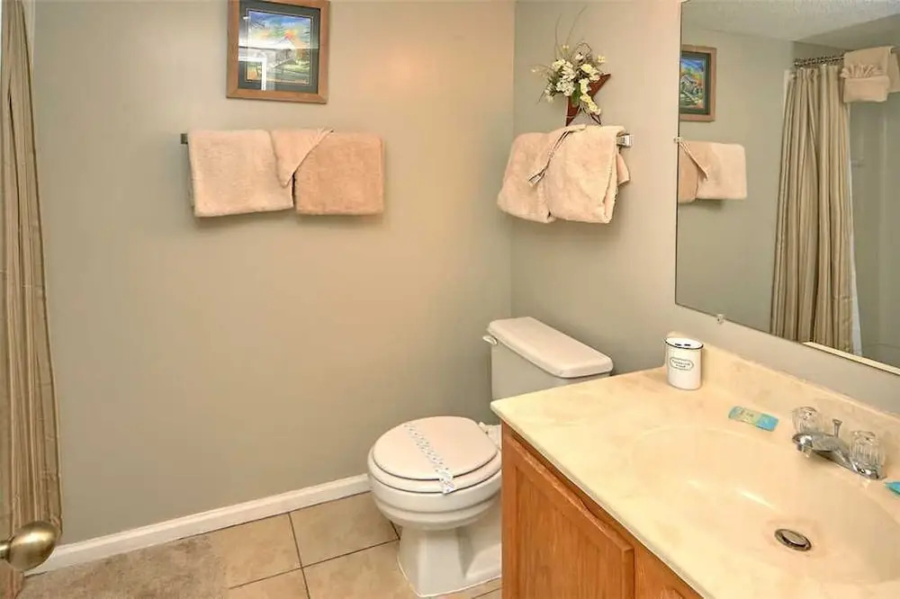 High Chalet 2 Bedroom Home