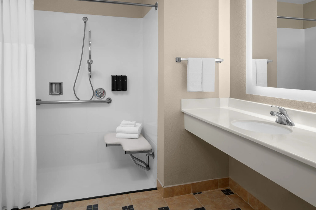 Larkspur Landing Extended Stay Suites Hillsboro