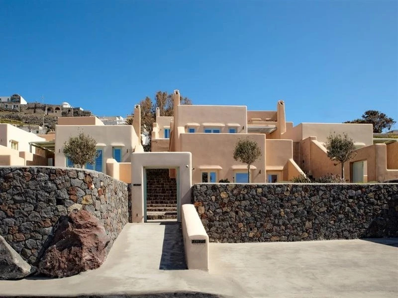 Voreina Gallery Suites