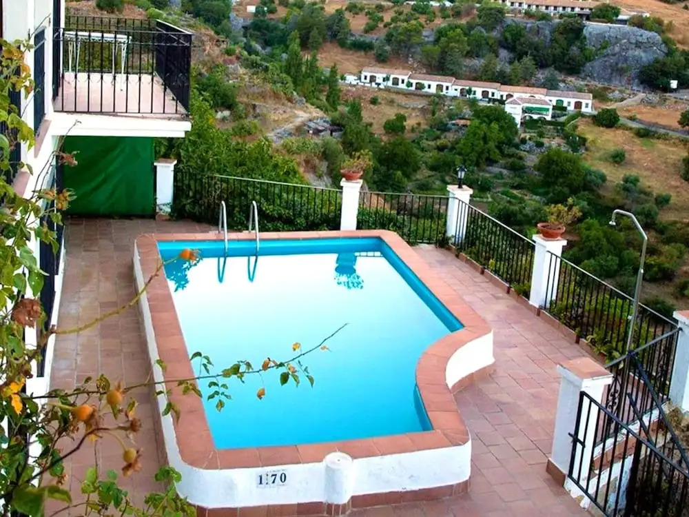 Chalet with 6 Bedrooms in Grazalema, with Wonderful Mountain View, Private Pool, Furnished Terrace - 120 Km From the Beach
