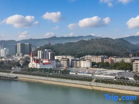 YiBoJiangShang B&B(Tianmen Mountain Cable Car Store）
