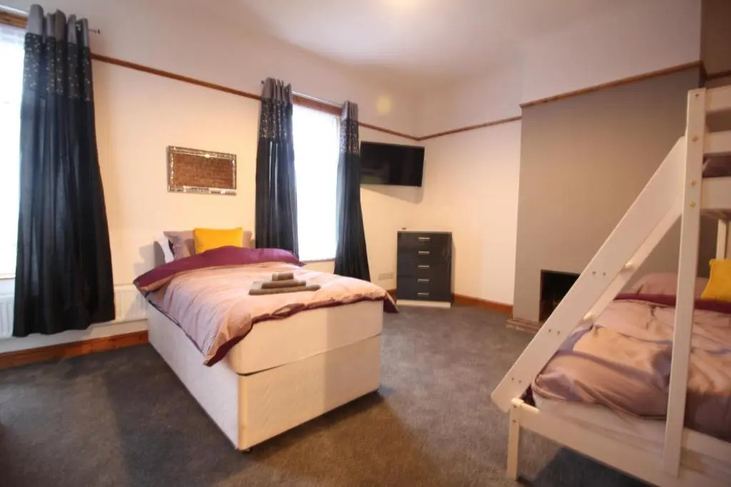 Bryan Choice - Close to Town - Newly Refurbished - Games Room - Large Property