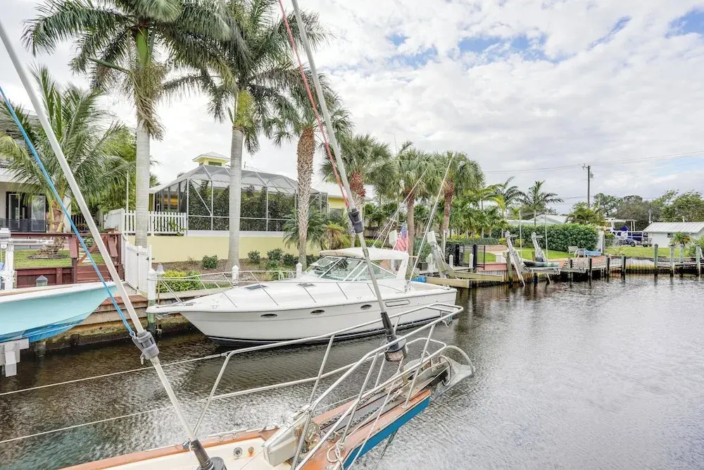 Private Pool: Waterfront Stuart Townhome!