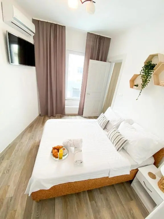 Villa 56*
