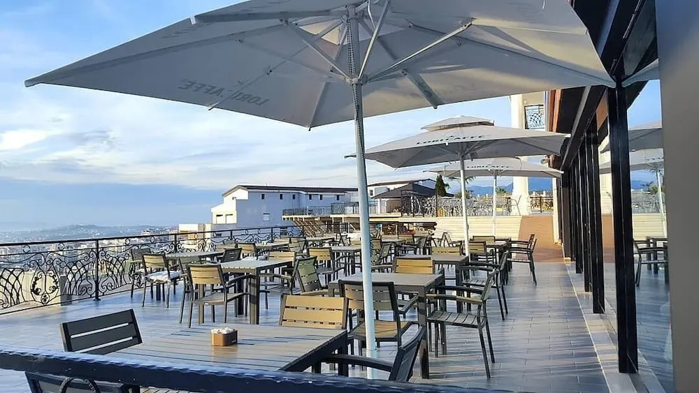 Chateau Linza Resort