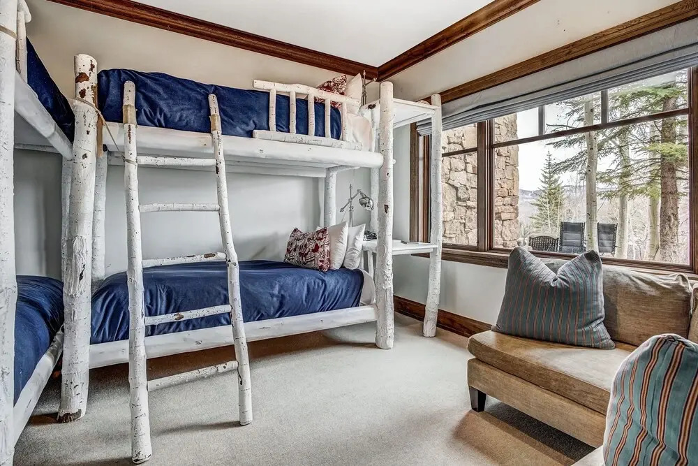 Luxury renovation! Ski-in/Ski-out 5 Br Private Townhome, Top of Bachelor Gulch - majestic view & exclusive location! by RedAwning