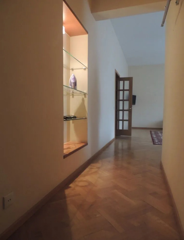 Apartment on Heydar Aliyev Ave