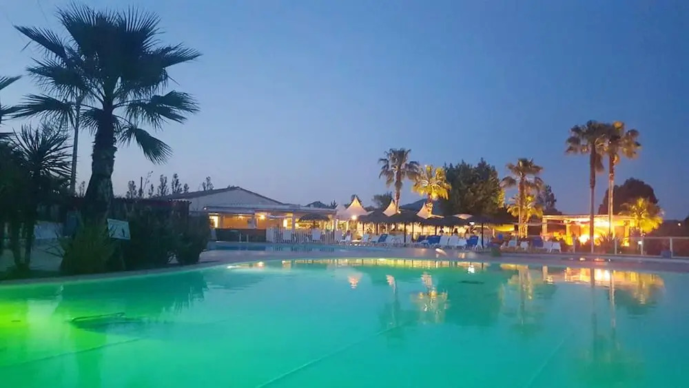 Bungalow With 2 Bedrooms in Fréjus, With Shared Pool and Furnished Garden - 8 km From the Beach