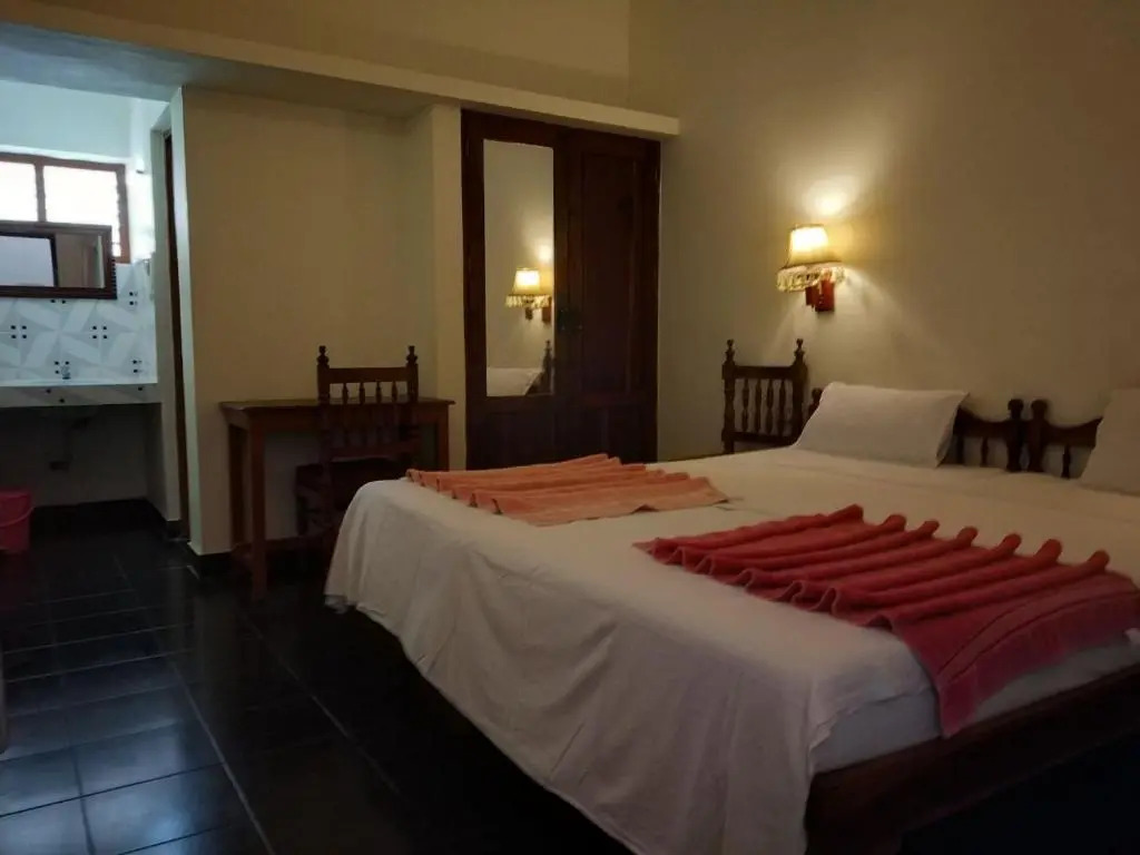 Beach Florra Inn