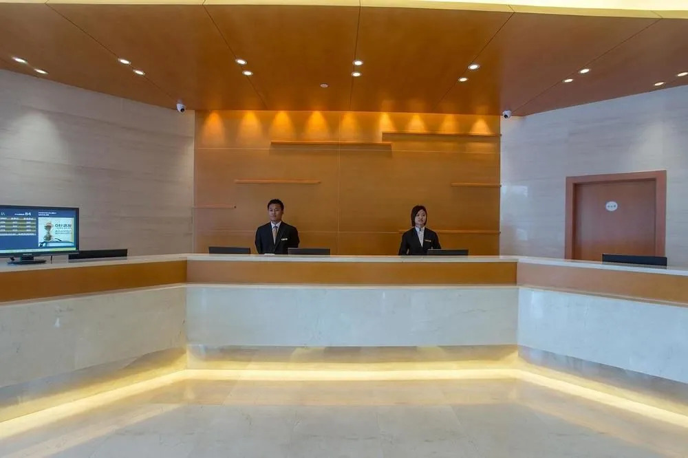 All Seasons Hotel