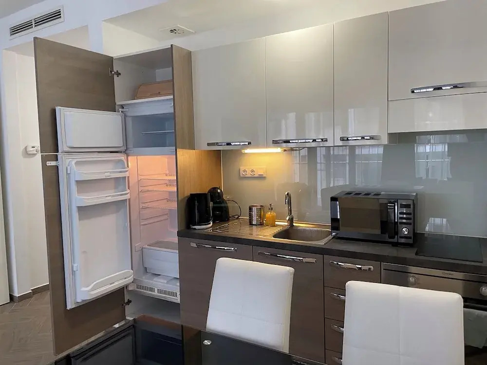 SWU Carrara Apartments