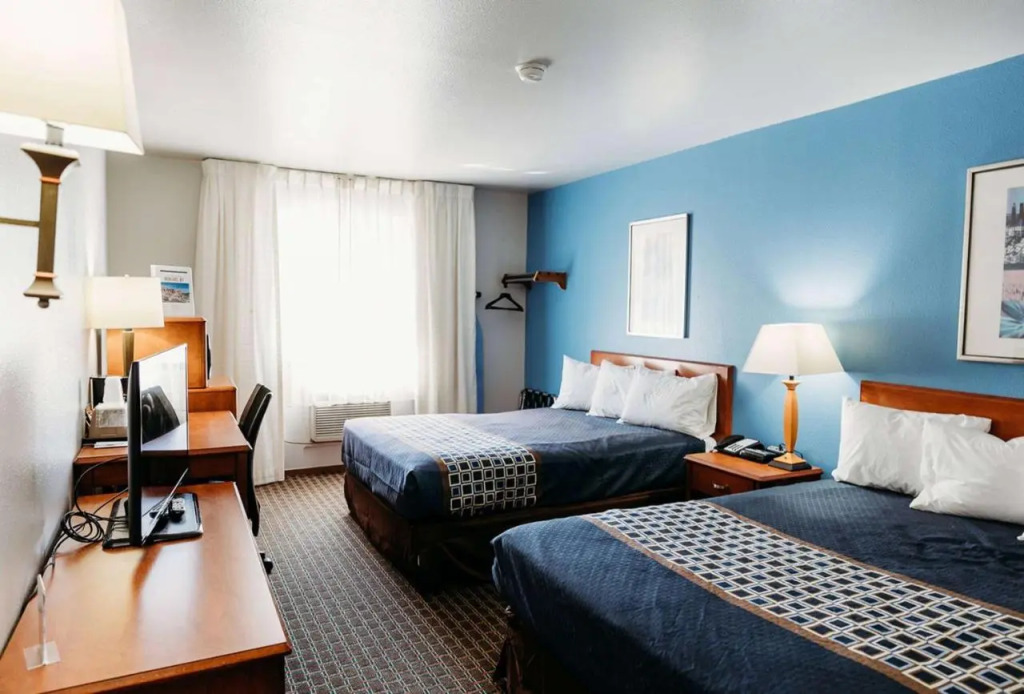 Super 8 Worland
