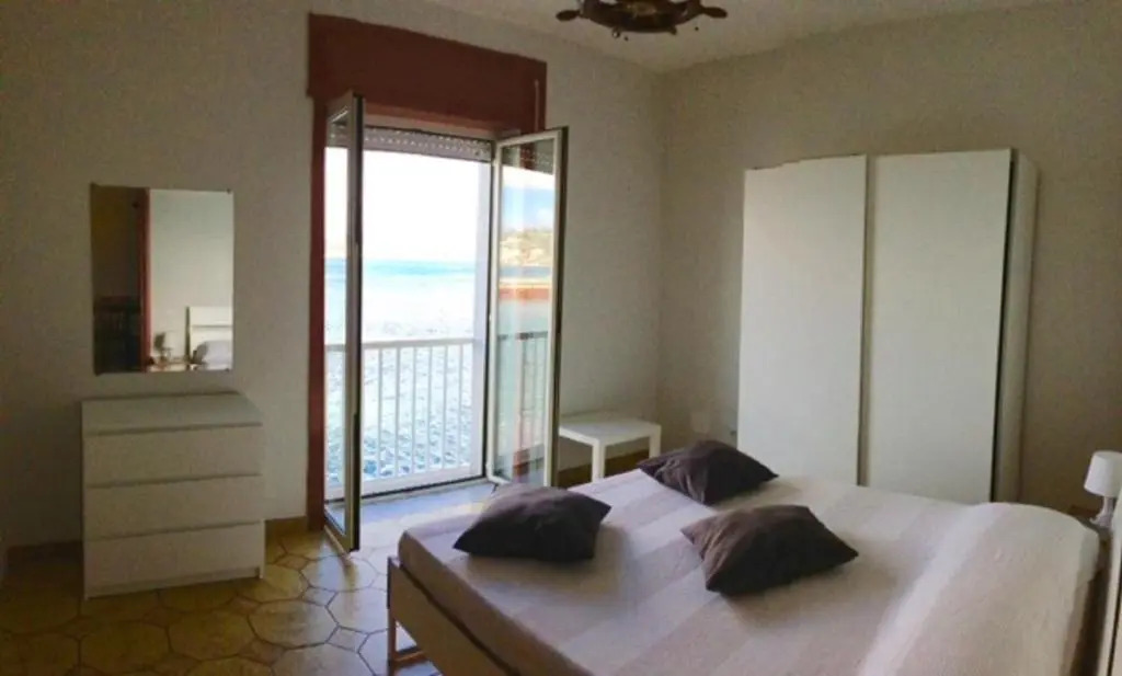 Castello Apartment