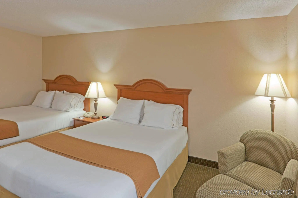 Comfort Inn & Suites Fultondale Gardendale I-65