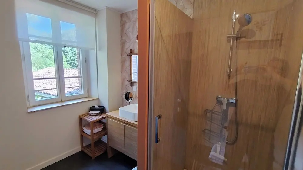 16 Bis-Gîte-Hôtel-Appartement