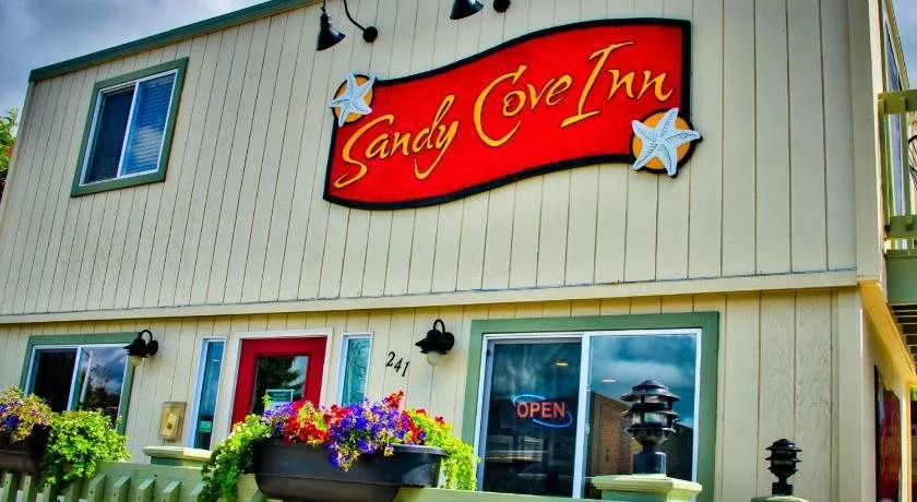 Sandy Cove Inn