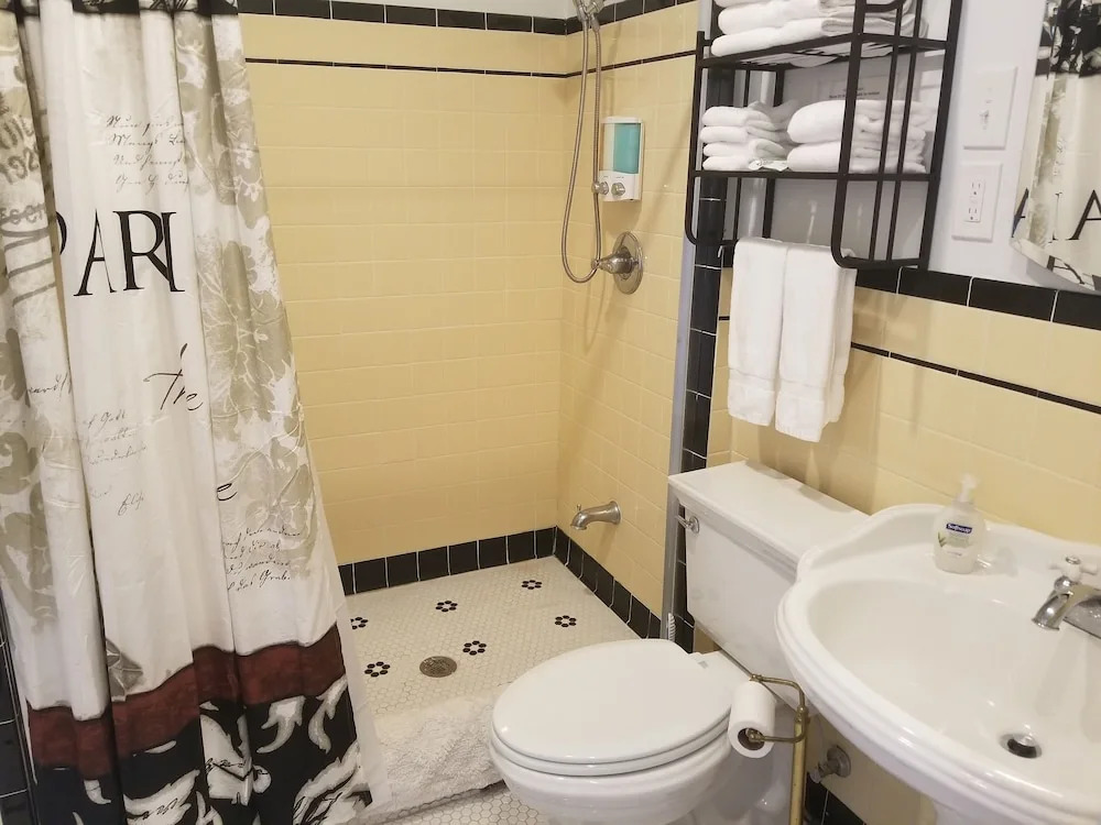 Memphis Belvedere Suites Studio