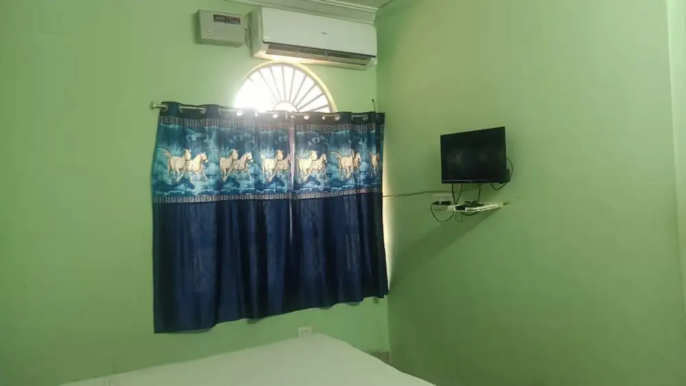 Goroomgo Kalinga Guest House Bhubaneswar