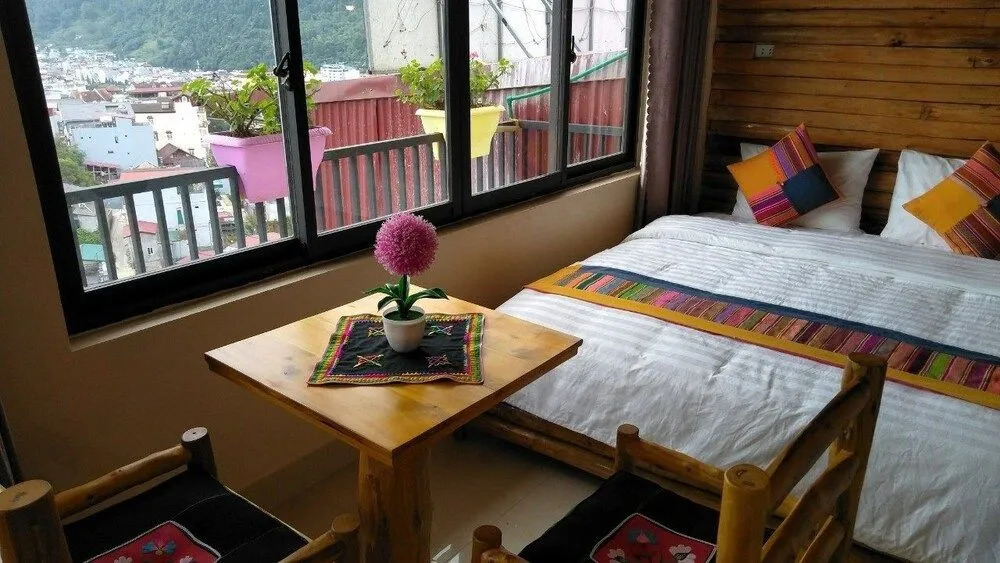 Sapa indigo inn