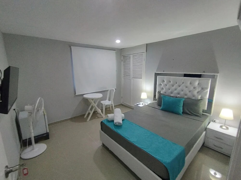 Hotel BM-17  Cerca Al Mar