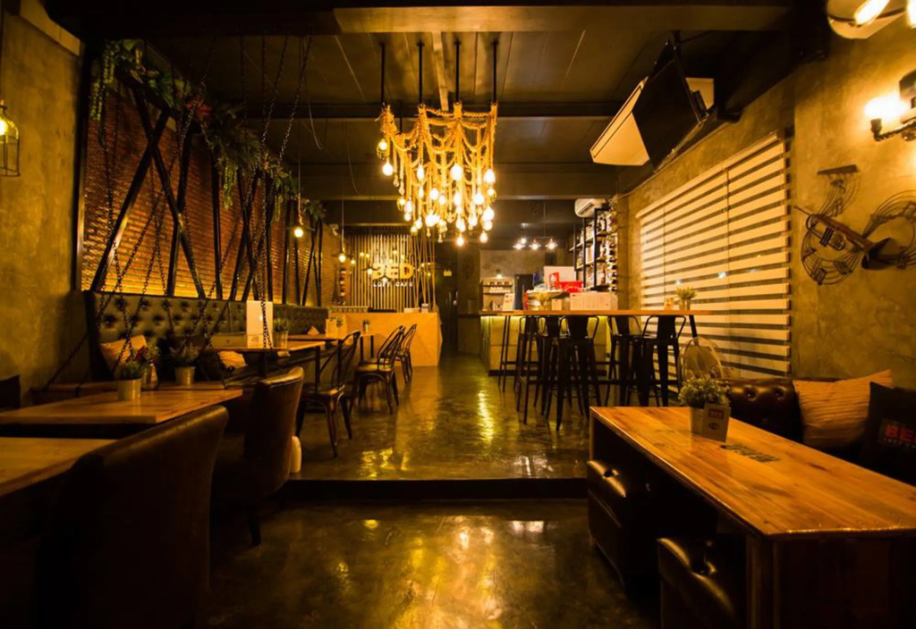 Bed Loft Cafe