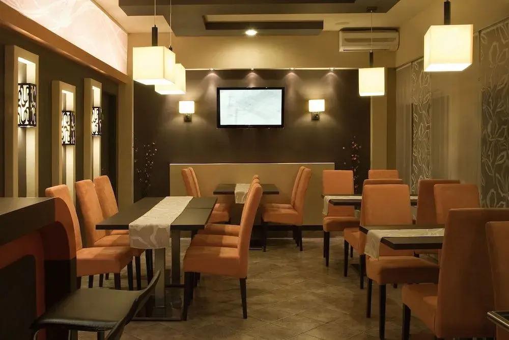 Alfa Hotel