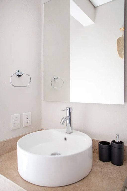 XKAA Ocean View Condos By Smart Rentals