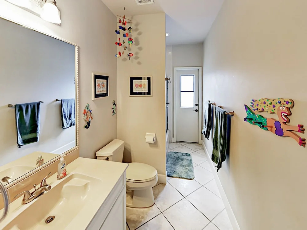 28 Algonquin Ct Home 4 Bedrooms 2 Bathrooms Home