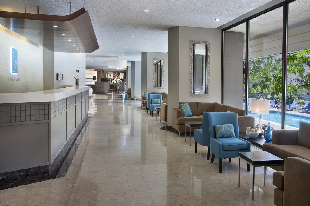 Toronto Don Valley Hotel and Suites