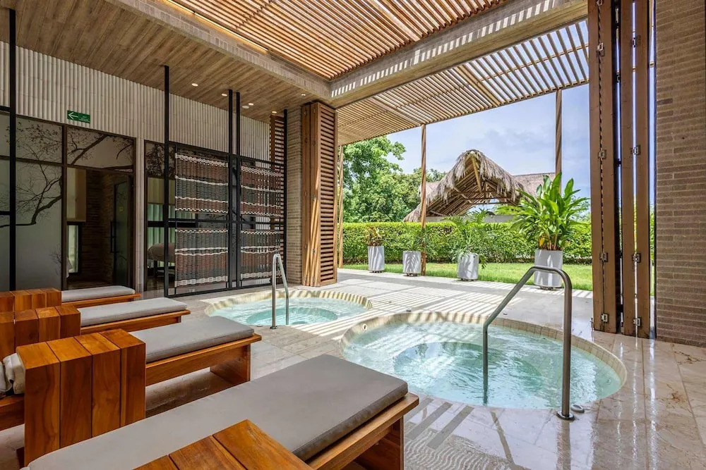 3-bedroom Apartment With Ocean Views in Baru