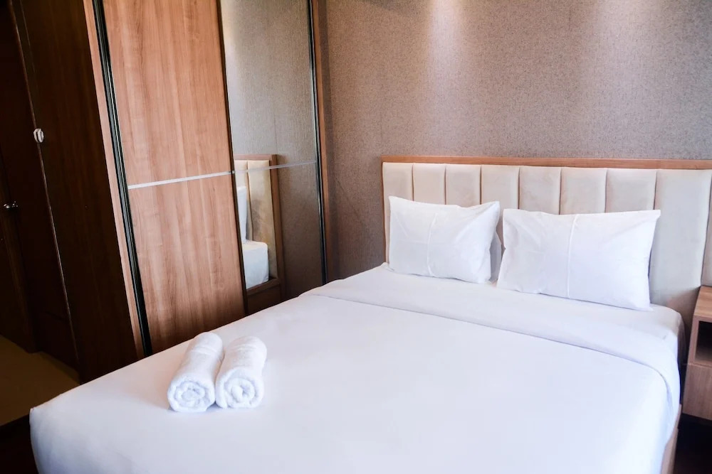 Comfortable Studio The Oasis Lippo Cikarang Apartment