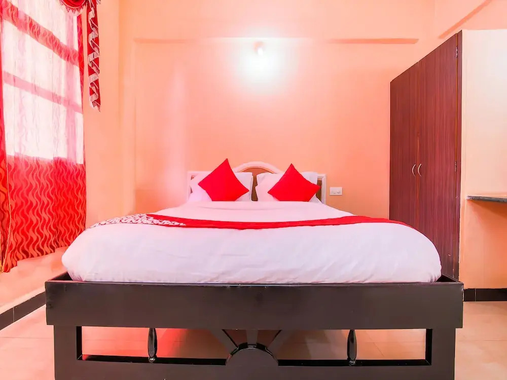 OYO 22266 Jose Holiday Home